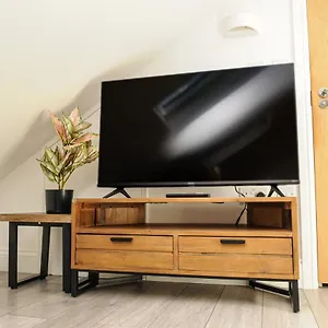  Appartement Luxury 5 Star - Parking, Garden, Nr Greater Metro Stations Royaume-Uni